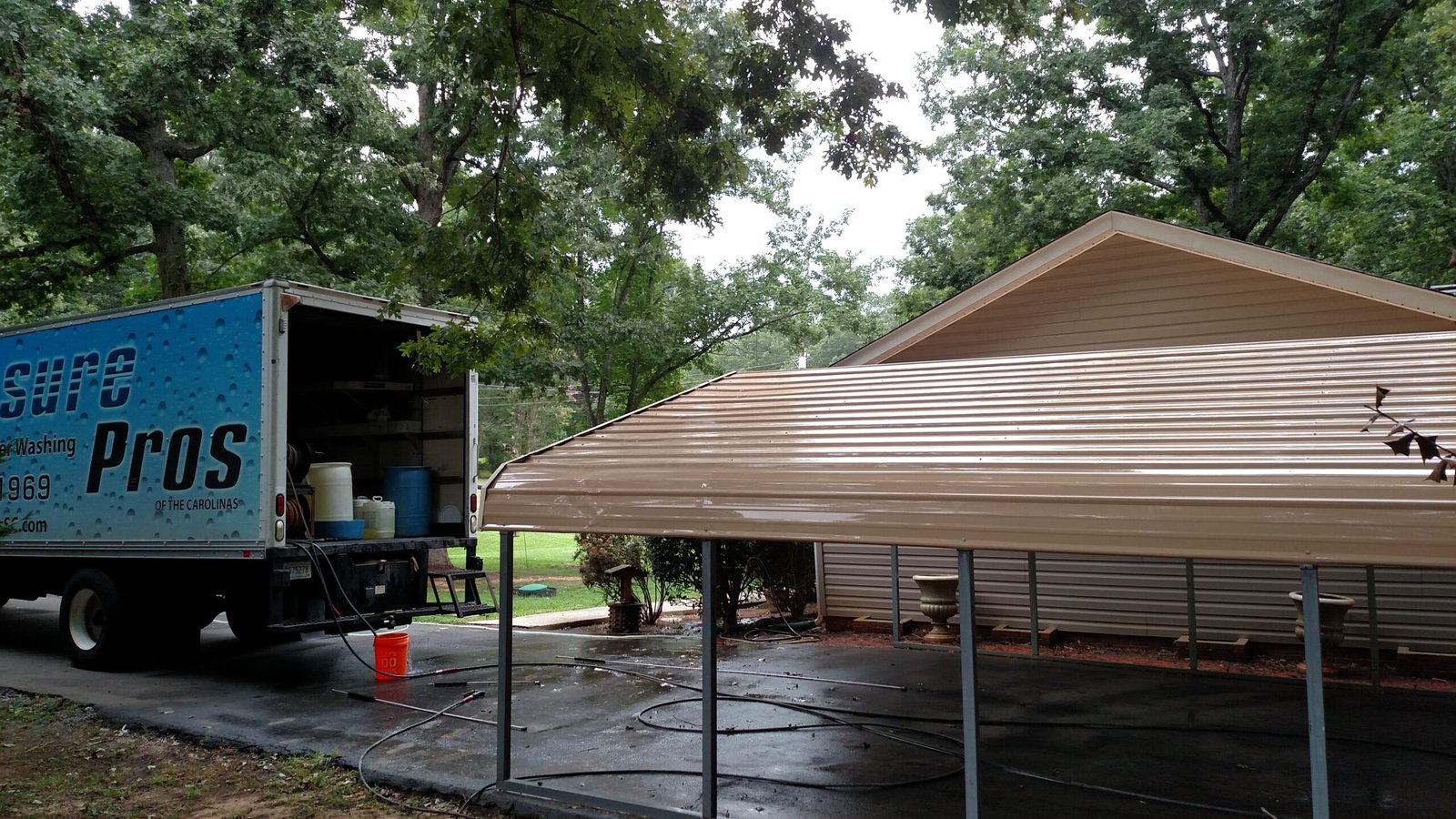 Roof section after cleaning